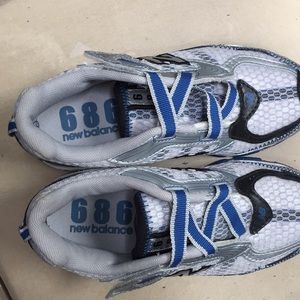 New Balance sneakers! Make an offer!